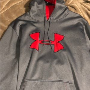 Underarmour hoodie